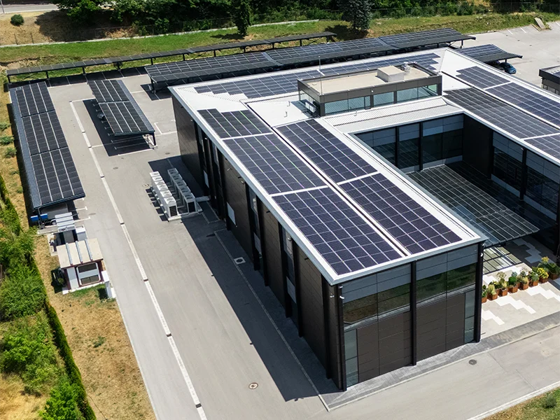 impianto-fotovoltaico-su-edifici-pubblici-bologna
