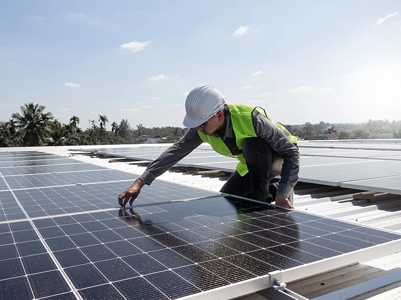 installazione-fotovoltaico-tetto-capannone-bologna